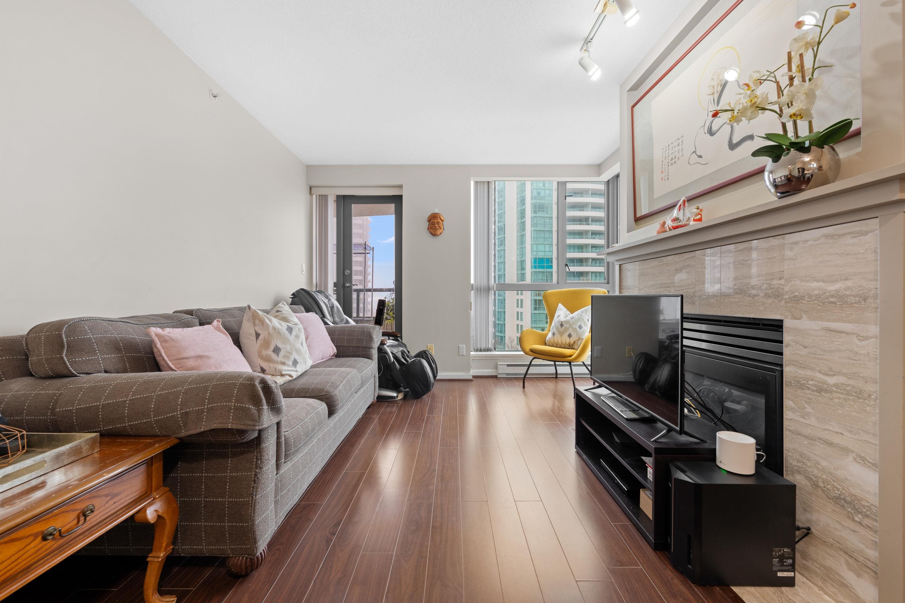 Additional image 4 of 803-5848 Olive Avenue, Burnaby, BC, V5H 4V6
