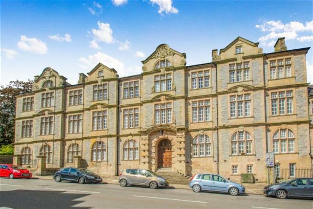 1 bed flat for salePentonville, Newport NP20