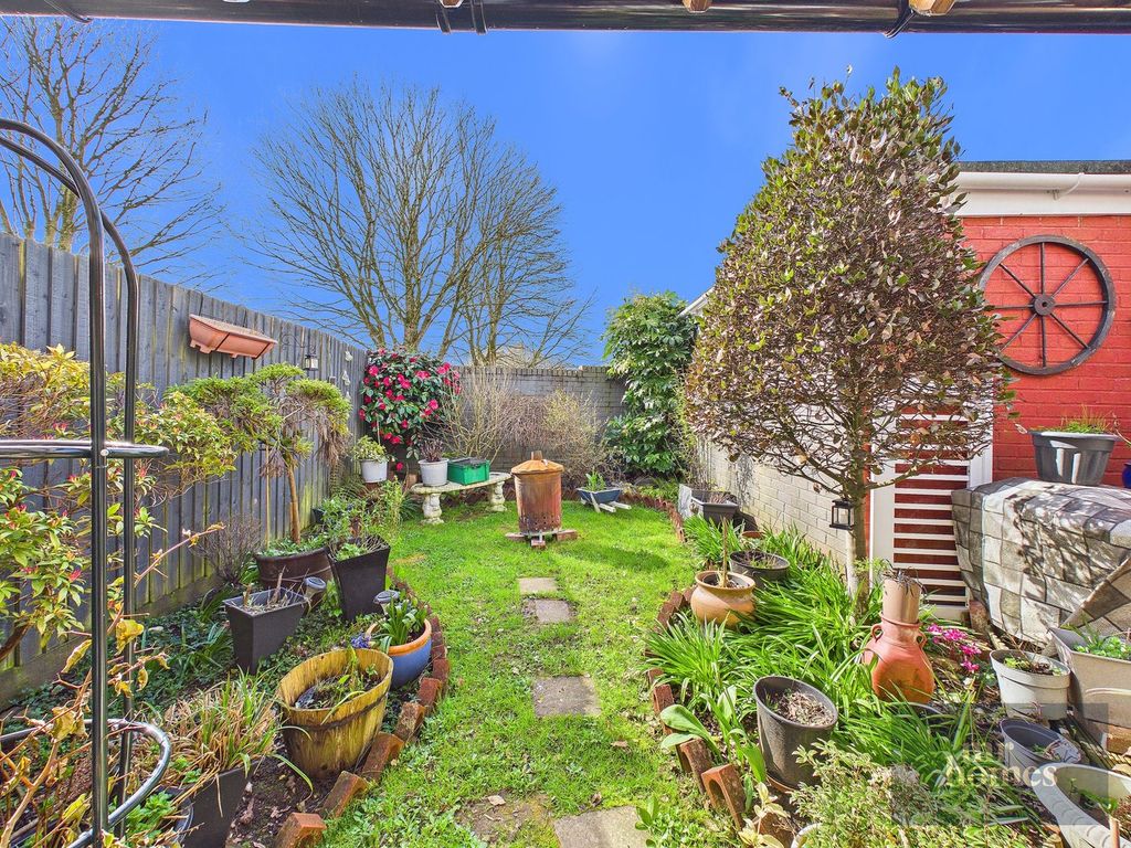 Additional image 38 of 3 bed semi-detached house for salePeach Place, Fairwater, Cardiff CF5