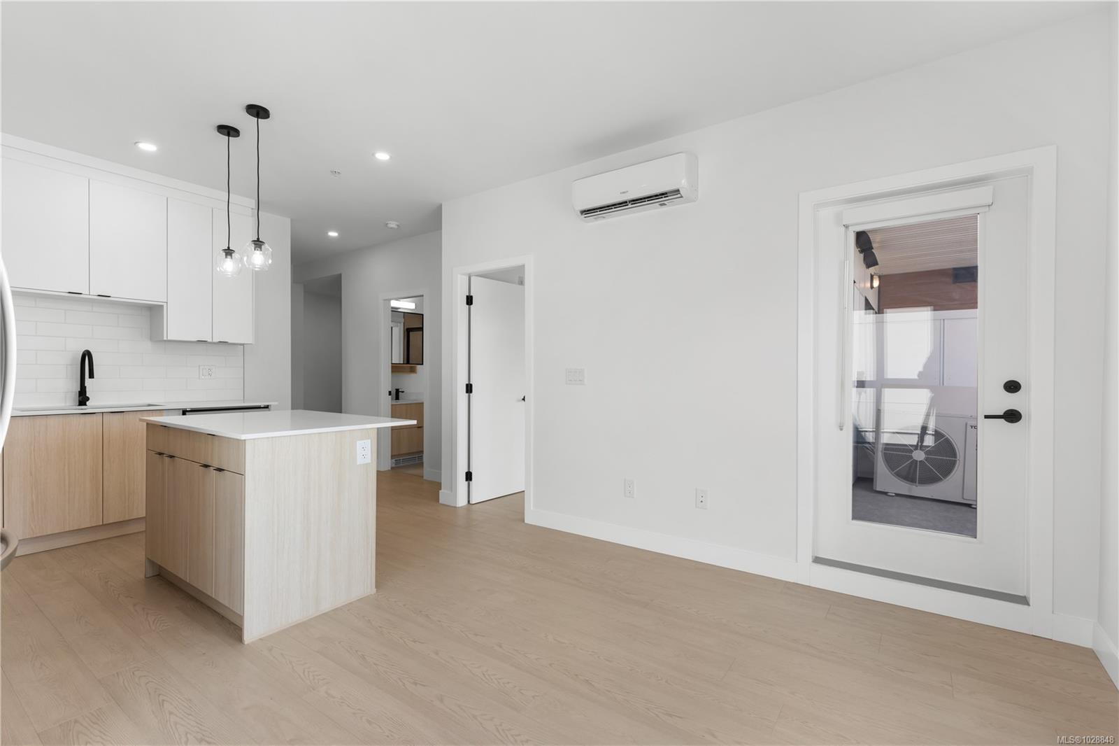Additional image 3 of 317-2629 Millstream Road, Langford, BC, V9B 3R8
