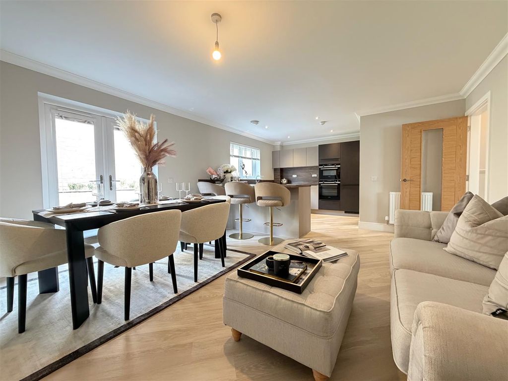 Additional image 7 of 4 bed detached house for saleLairg Court, Airdrie ML6