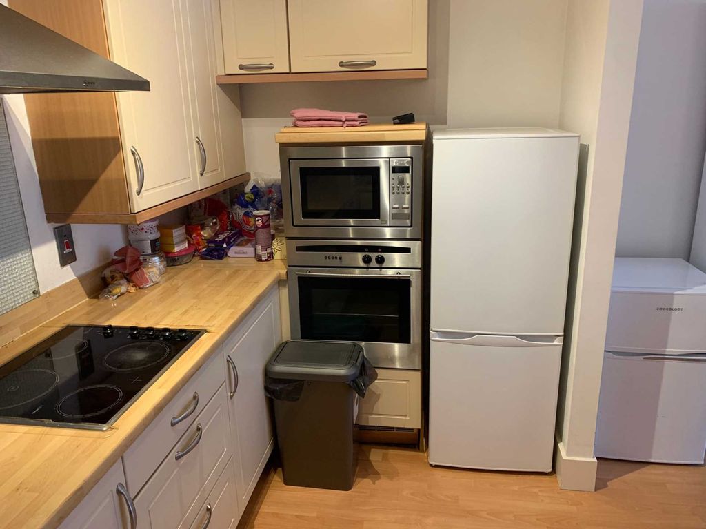Additional image 11 of 2 bed flat for saleQueen Street, City Centre CF10