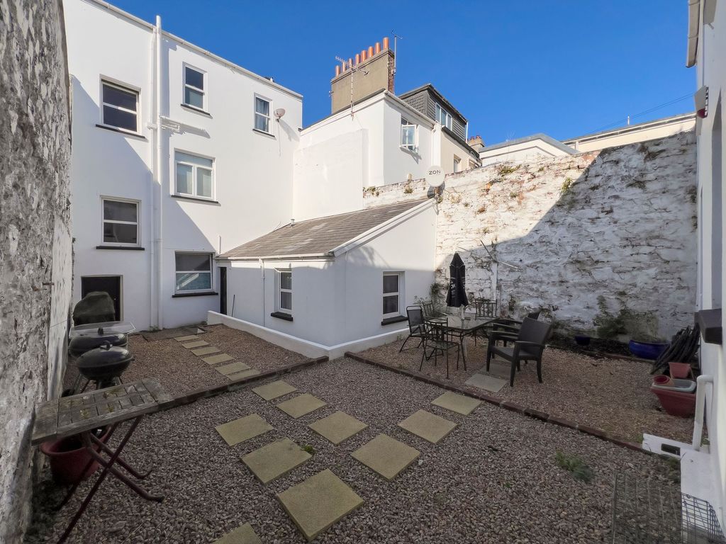 Additional image 16 of 2 bed flat for sale2B, 75 New Street, St Helier JE2