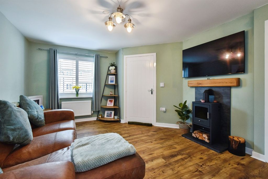 Additional image 2 of 3 bed semi-detached house for saleCarn Y Cefn, Ebbw Vale NP23