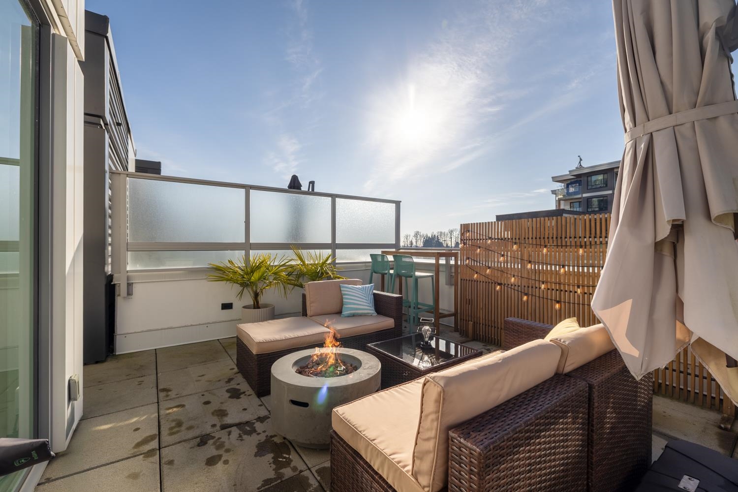 3-8693 Oolichan Way, Vancouver, BC, V5S 0G7