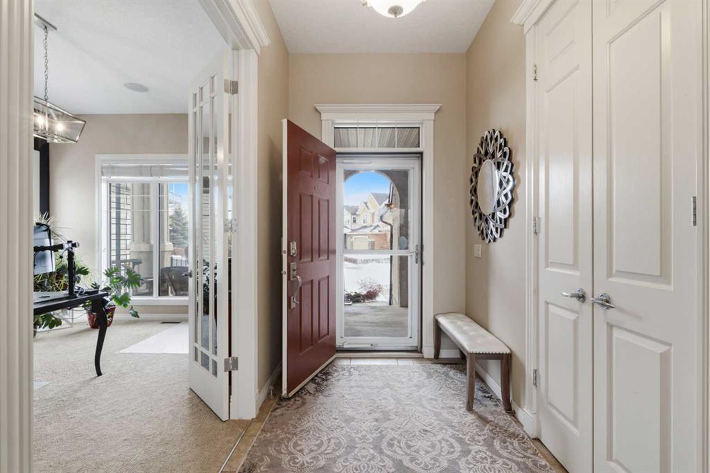 Additional image 5 of 71 Elgin Estates Hill SE, Calgary, AB, T2Z 4R1
