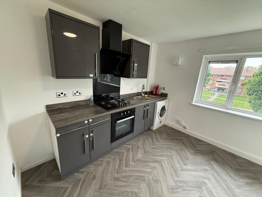 2 bed flat for saleHeol Ebwy, Cardiff CF5