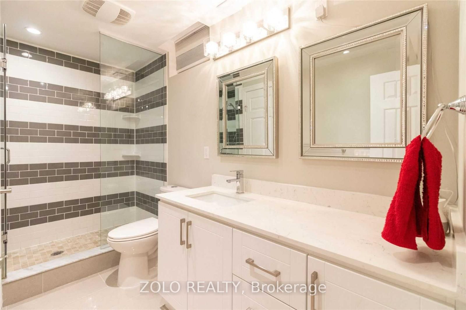 Additional image 3 of 17 Chiltern Place, Whitby, ON, L1R 2E5