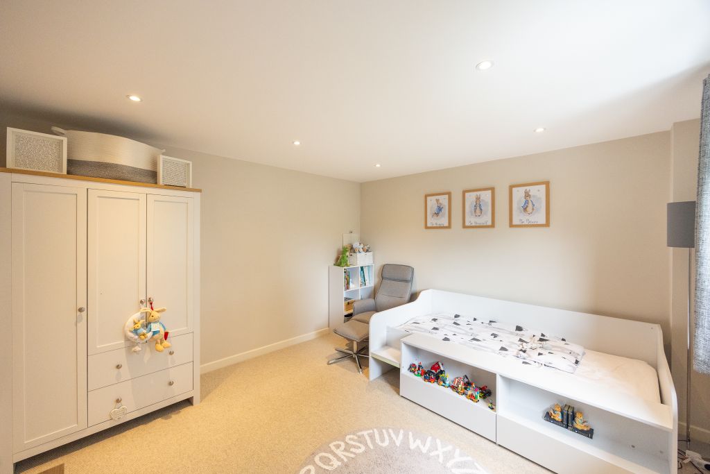 Additional image 19 of 4 bed semi-detached house for saleVictoria Avenue, St. Sampson, Guernsey GY2