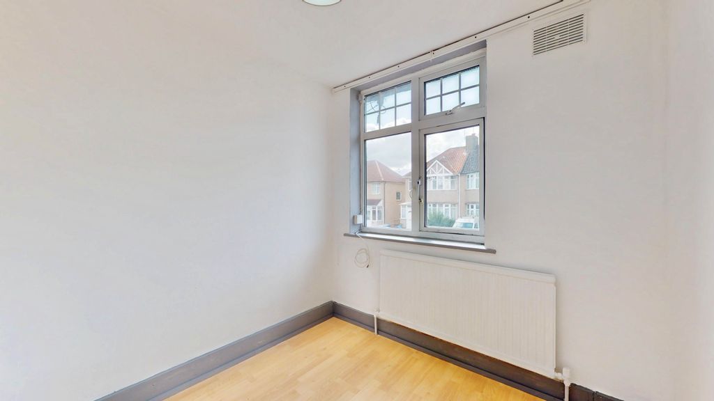Additional image 12 of 4 bed terraced house for saleSummit Close, London NW9