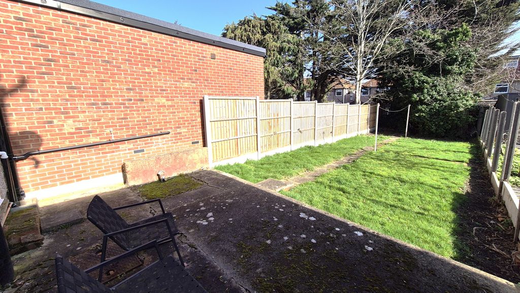 Additional image 13 of 3 bed terraced house for saleSummit Avenue, Kingsbury NW9