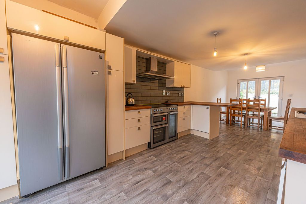 Additional image 3 of 5 bed detached house for salePonthir Road, Caerleon NP18