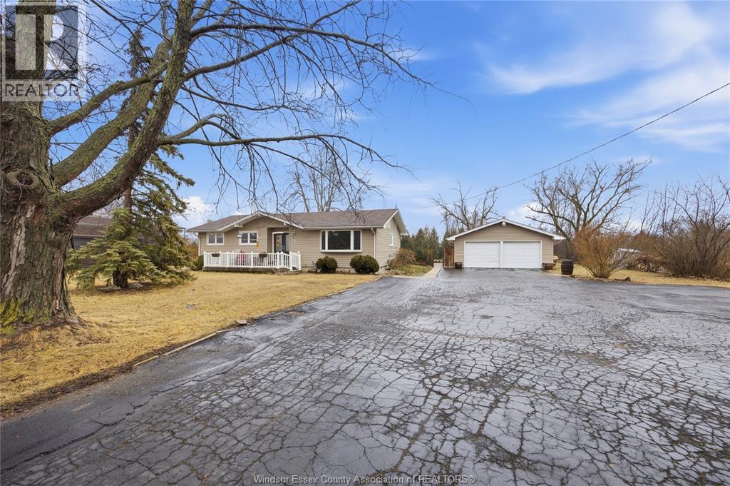 575 Middle Sideroad, Amherstburg, ON, N9V3R3