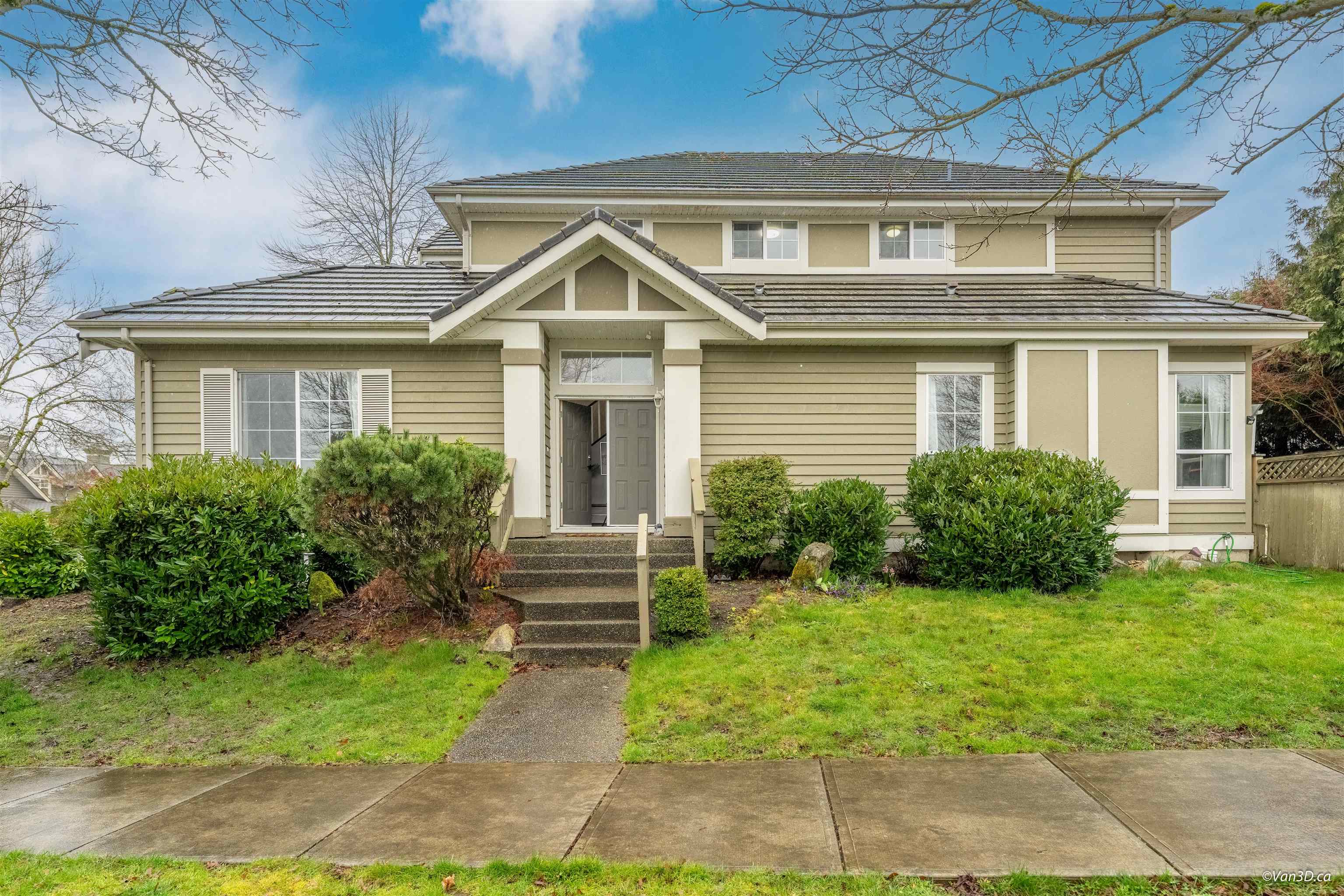 Additional image 2 of 15649 Rosemary Heights Crescent, Surrey, BC, V3Z 0K2