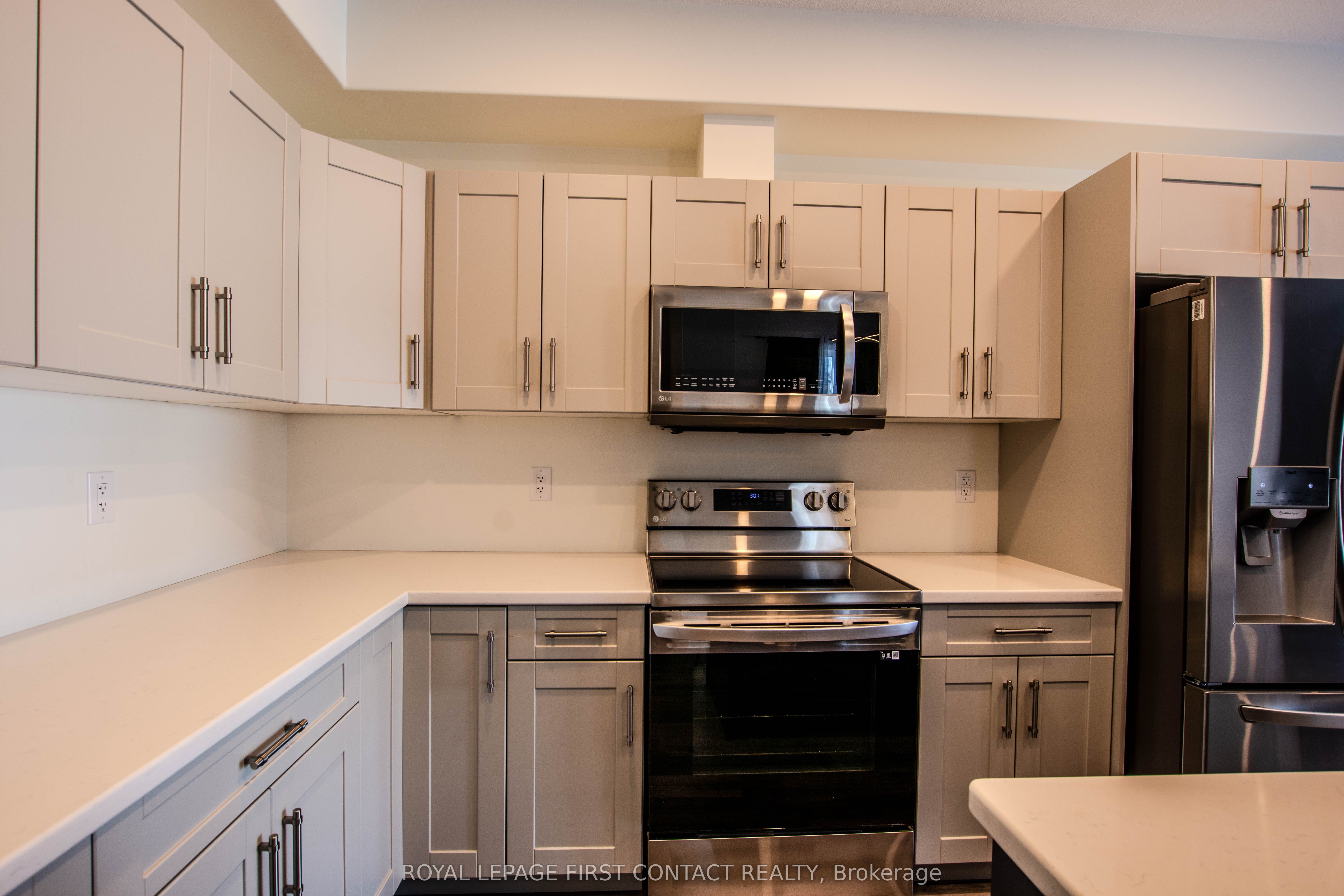Additional image 5 of 144 Memorial Avenue, Orillia, ON, L3C 5X2