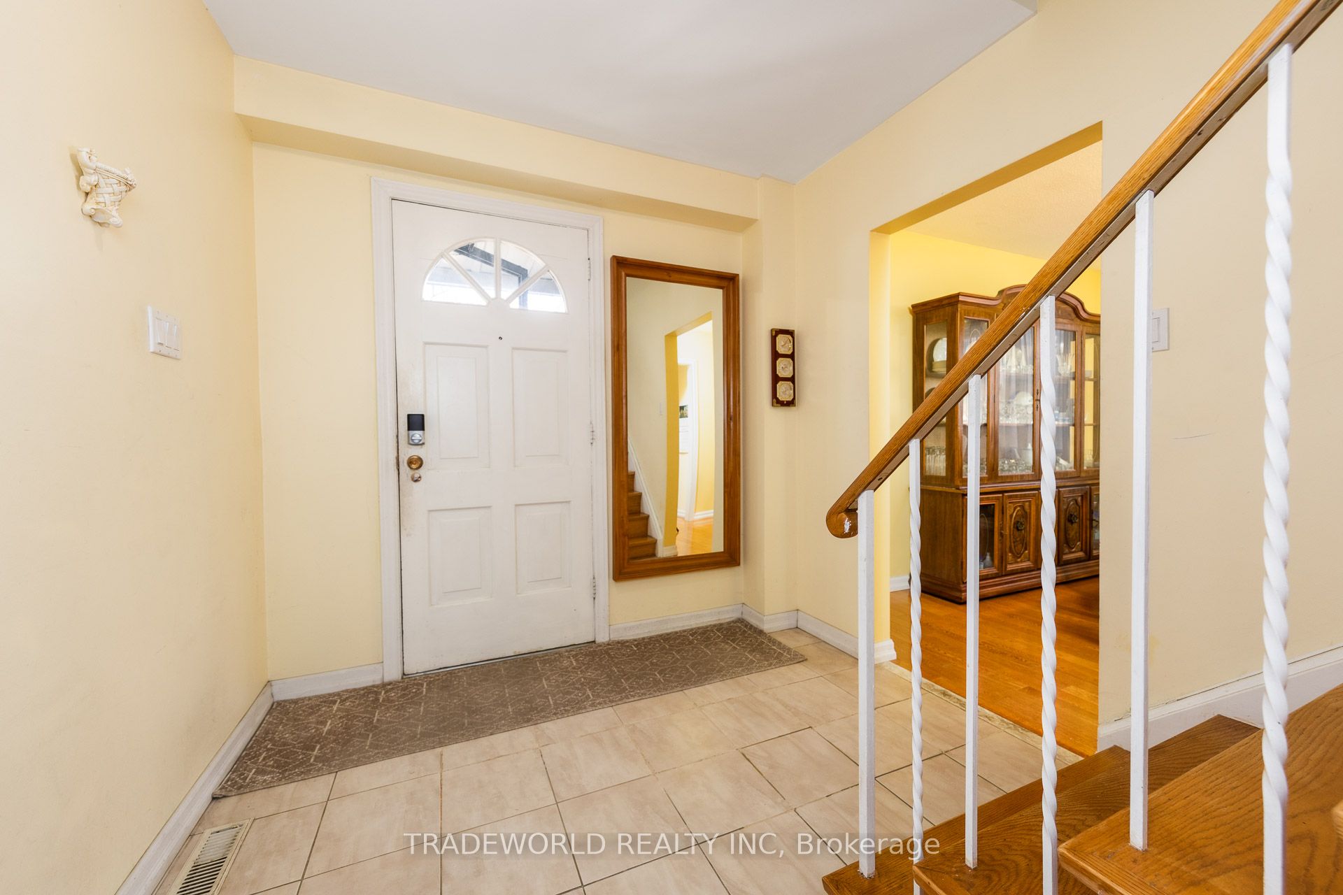 Additional image 3 of 1924 Steepbank Crescent, Mississauga, ON, L4X 1T8