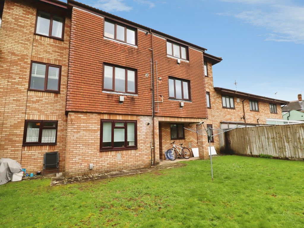 Additional image 7 of 2 bed flat for saleLoftus Street, Cardiff CF5