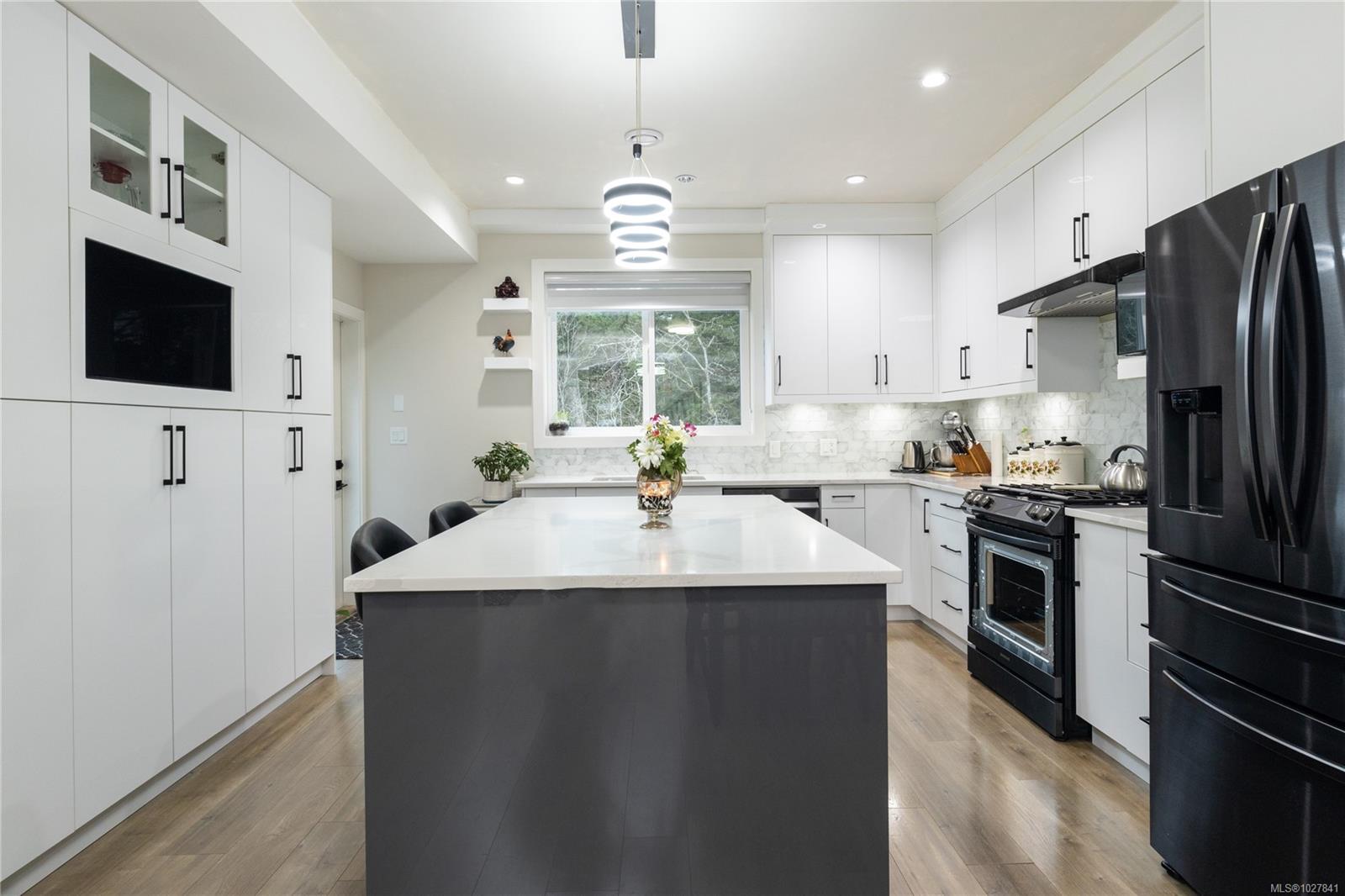 Additional image 5 of 1636 Roberta Road S, Nanaimo, BC, V9X 0B6