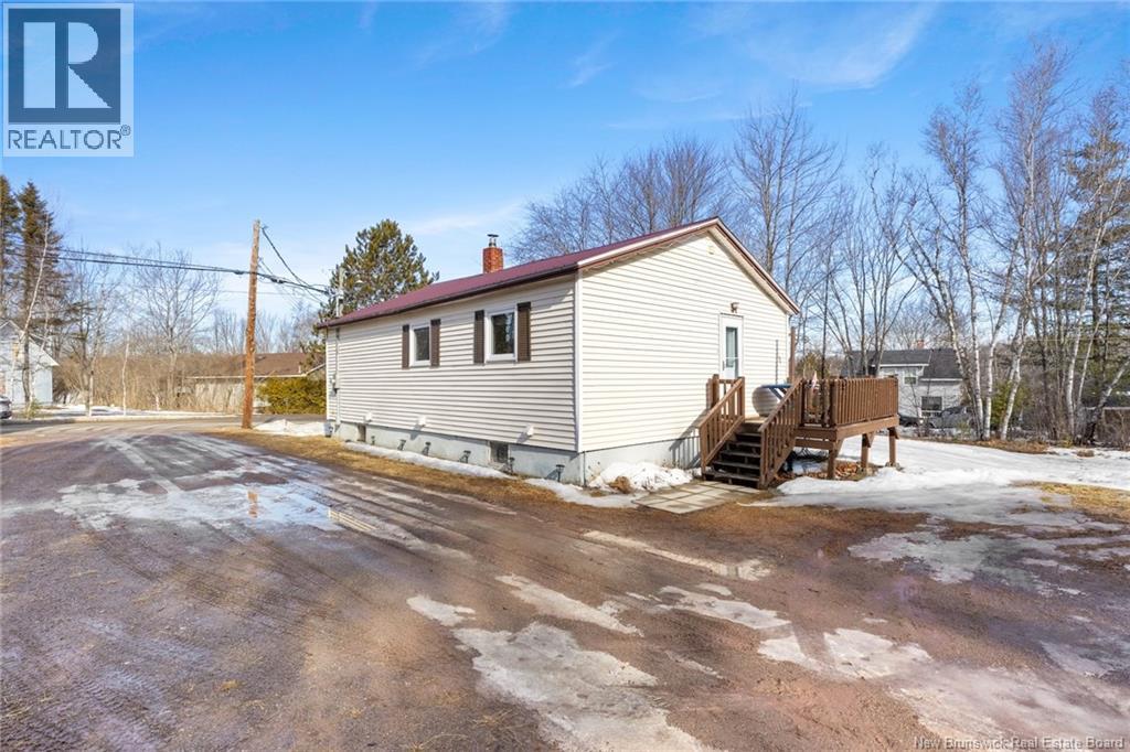 Additional image 2 of 100 Hill Street, Minto, NB, E4B3N3