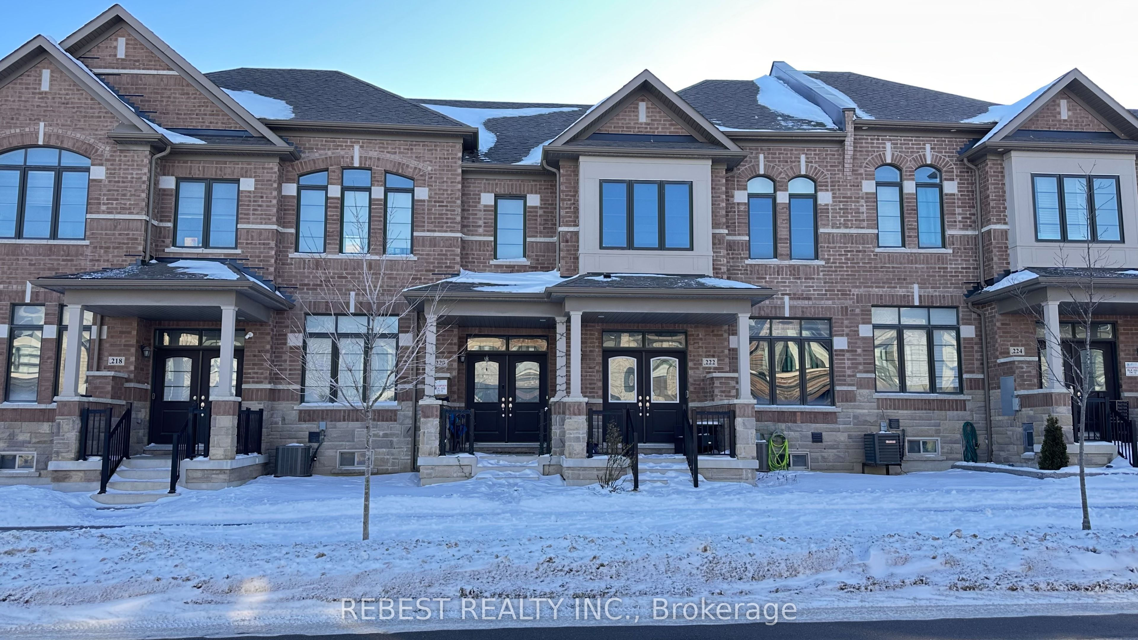 220 Coronation Road, Whitby, ON, L1P 0H7
