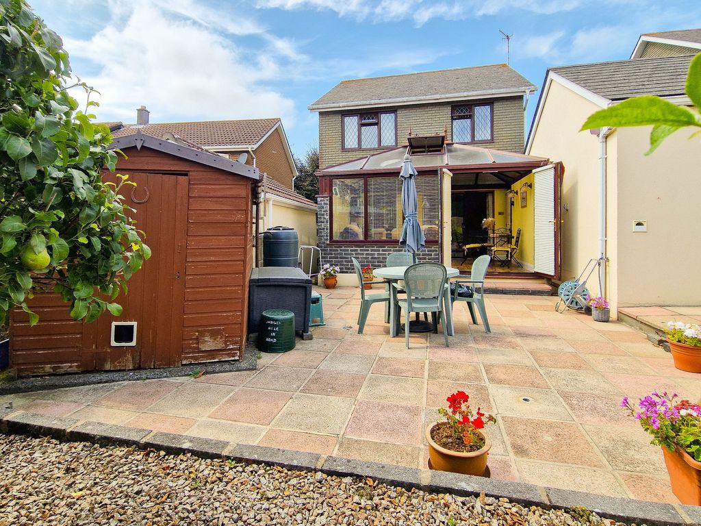 Additional image 6 of 3 bed property for sale31 La Ville Au Roi, St Helier JE2