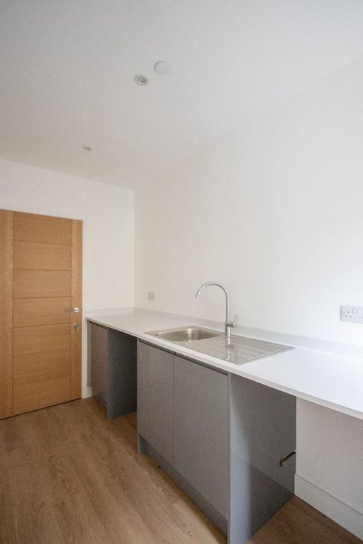 Additional image 4 of 6 bed detached house for salePantmawr Road, Whitchurch, Cardiff CF14