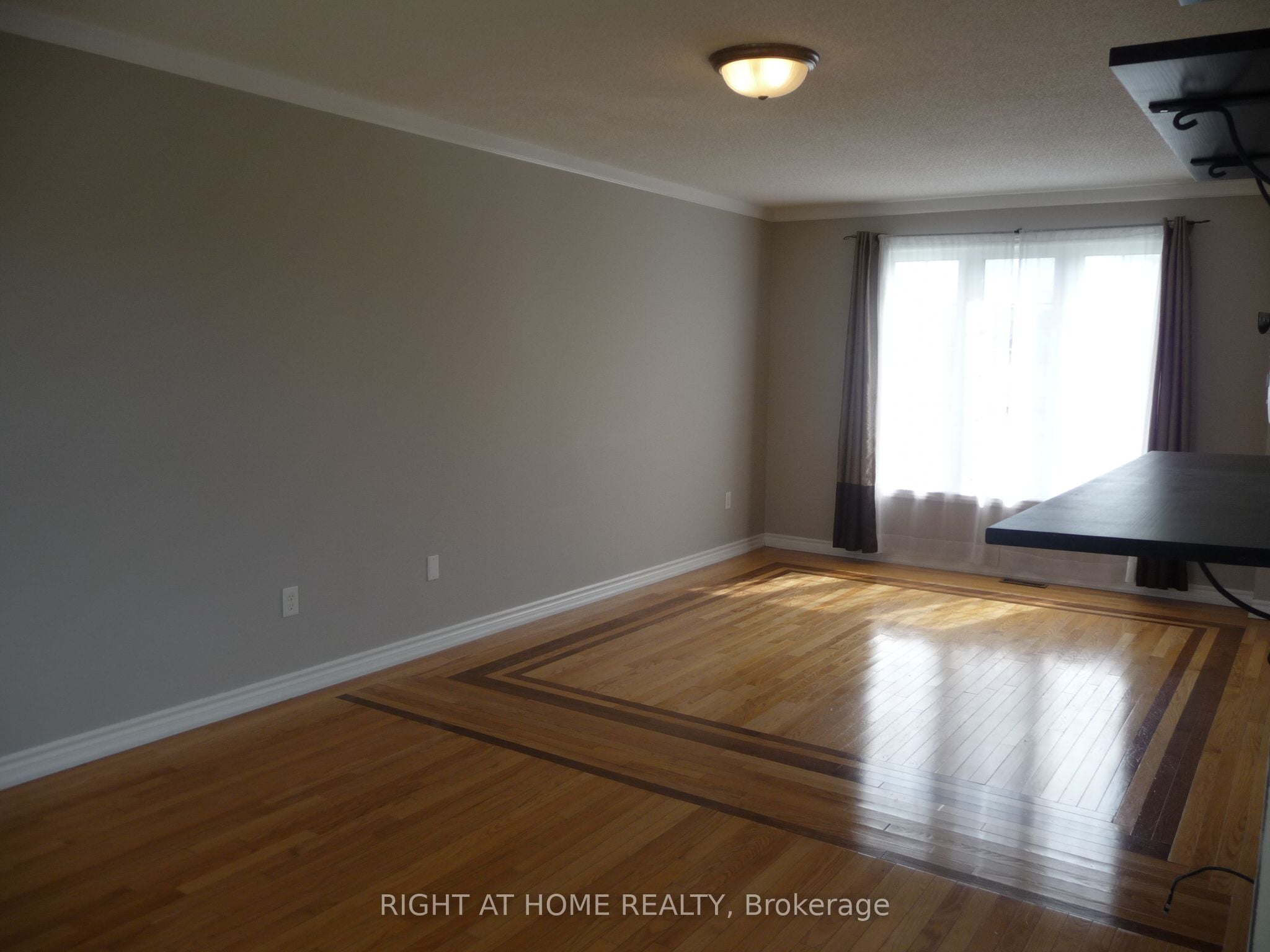 134 Dean Avenue, Barrie, ON, L4N 0V6 photo 3