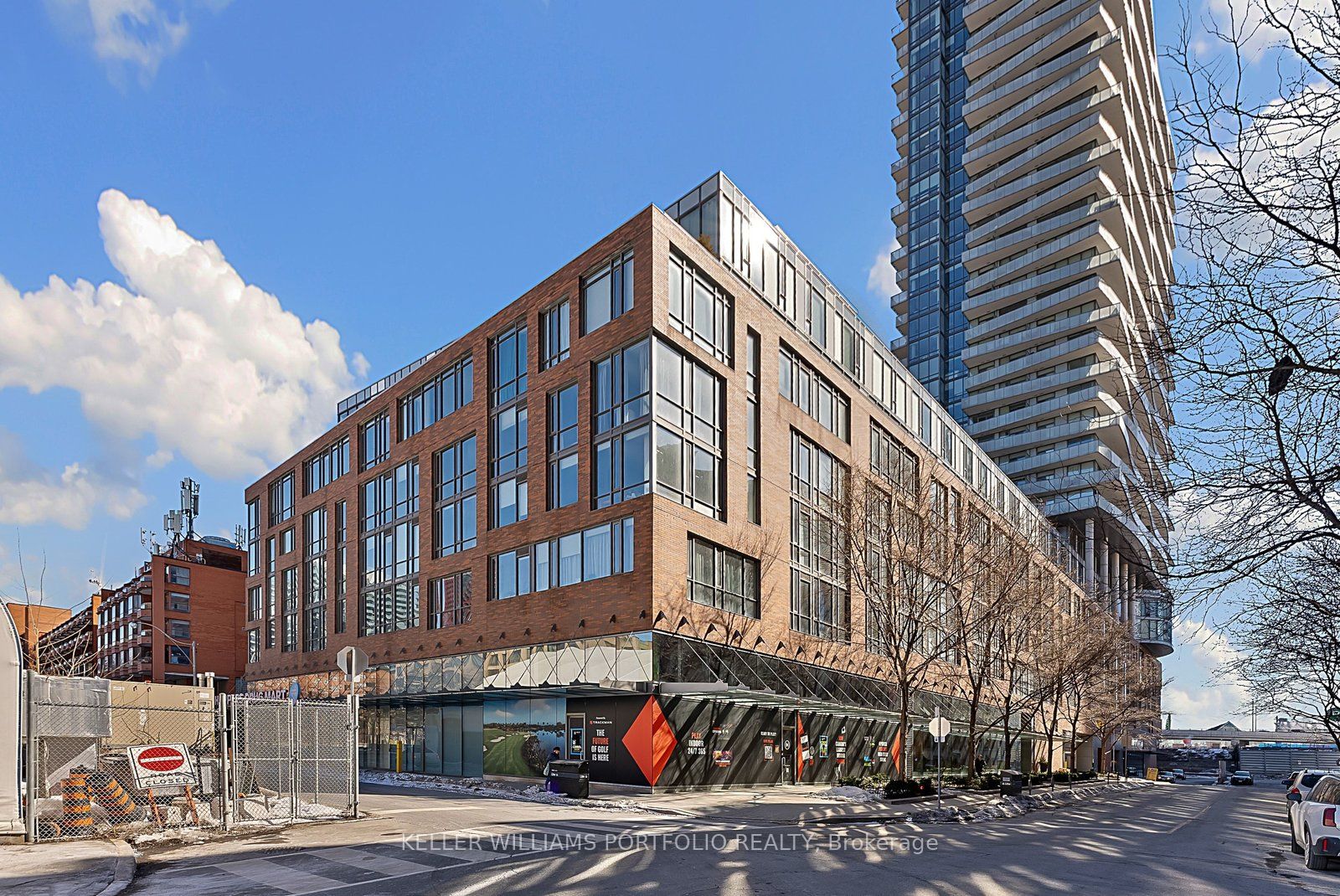 404-3 Market Street, Toronto, ON, M5E 0A3