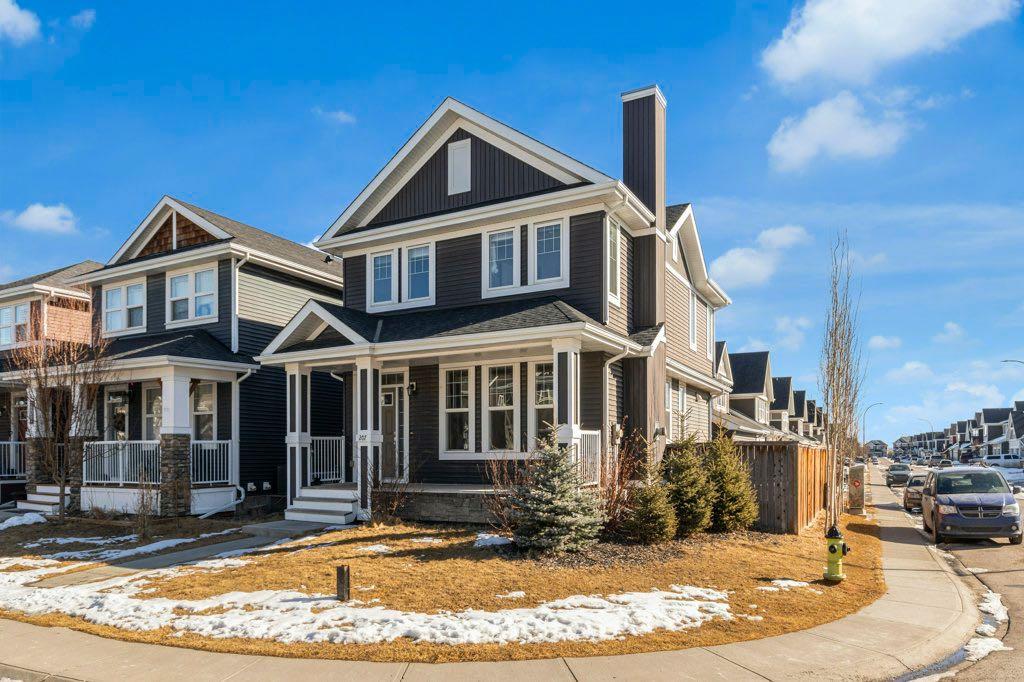 207 River Heights Crescent, Cochrane, AB, T4C0V1