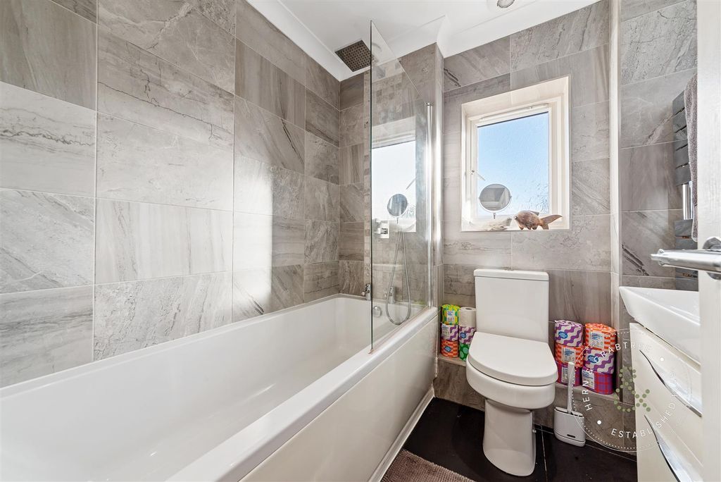 Additional image 14 of 4 bed detached house for saleGlenmount Way, Thornhill, Cardiff CF14