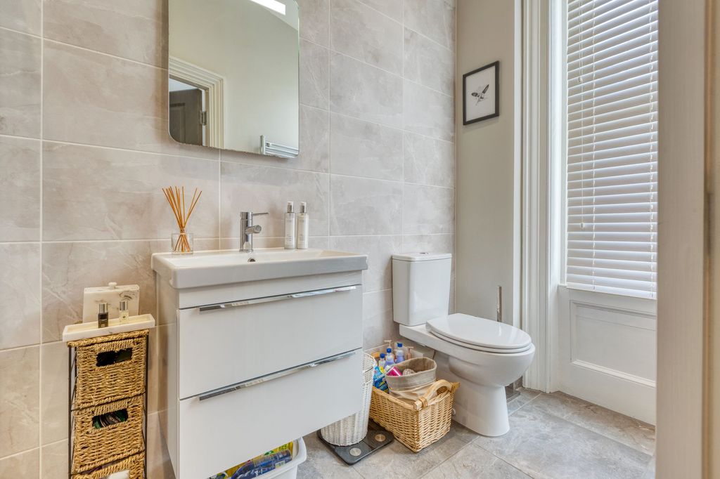 Additional image 10 of 1 bed flat for saleChevalier Road, St. Helier JE2