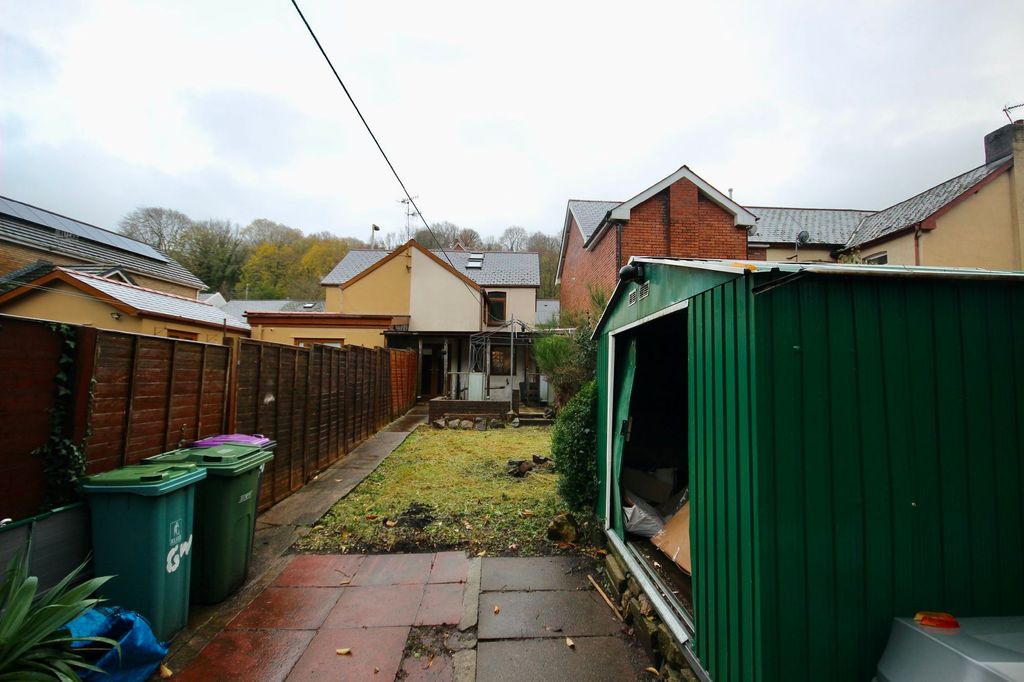 Additional image 16 of 3 bed semi-detached house for saleFreeholdland Road, Pontnewynydd NP4