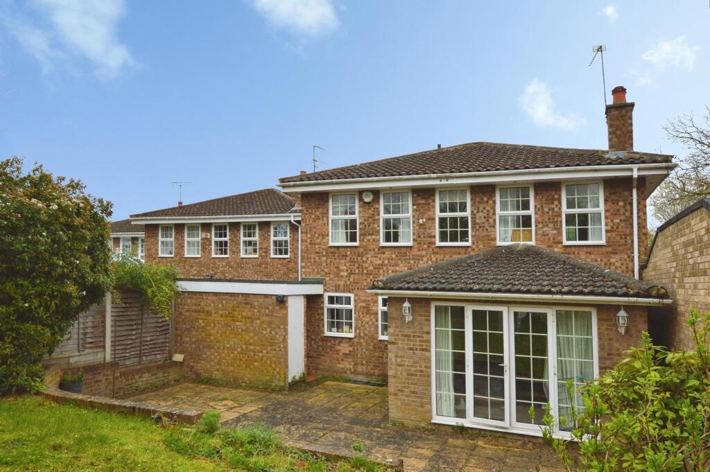 Icknield Close, St Albans, AL3