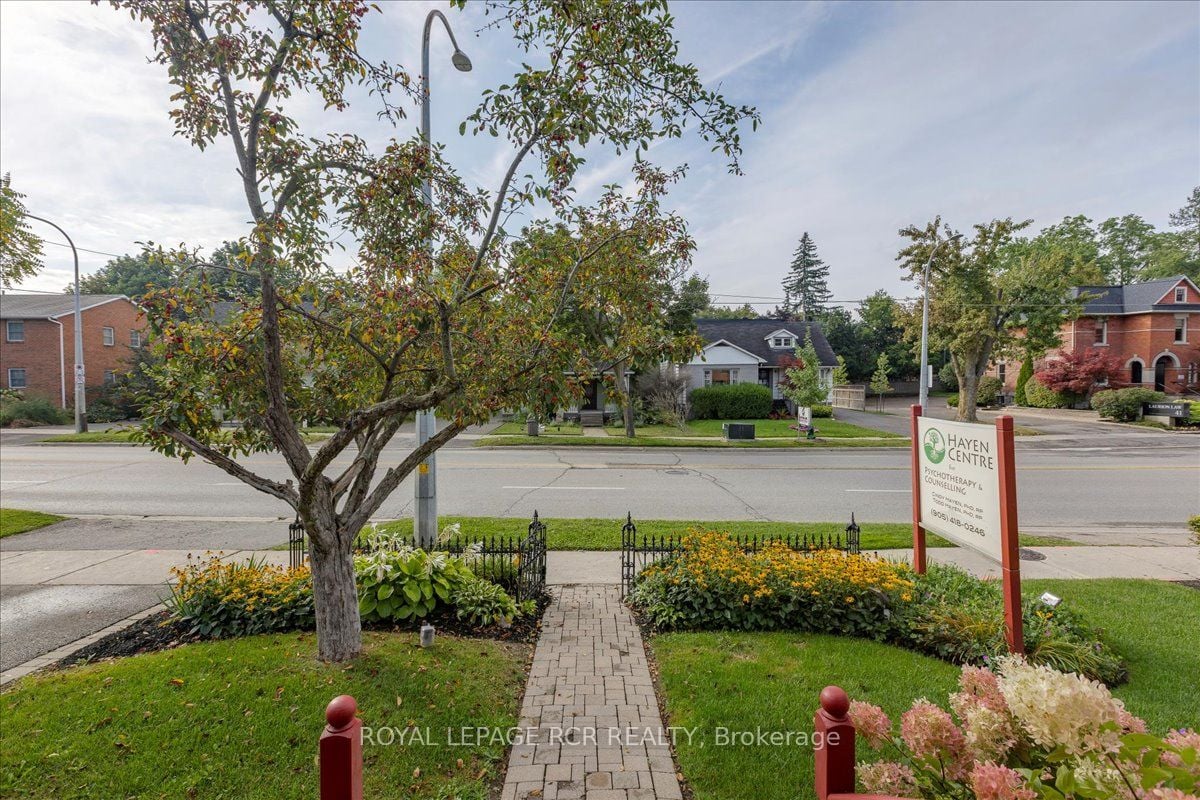 Additional image 5 of 50 Wellington Street E, Aurora, ON, L4G 1H5