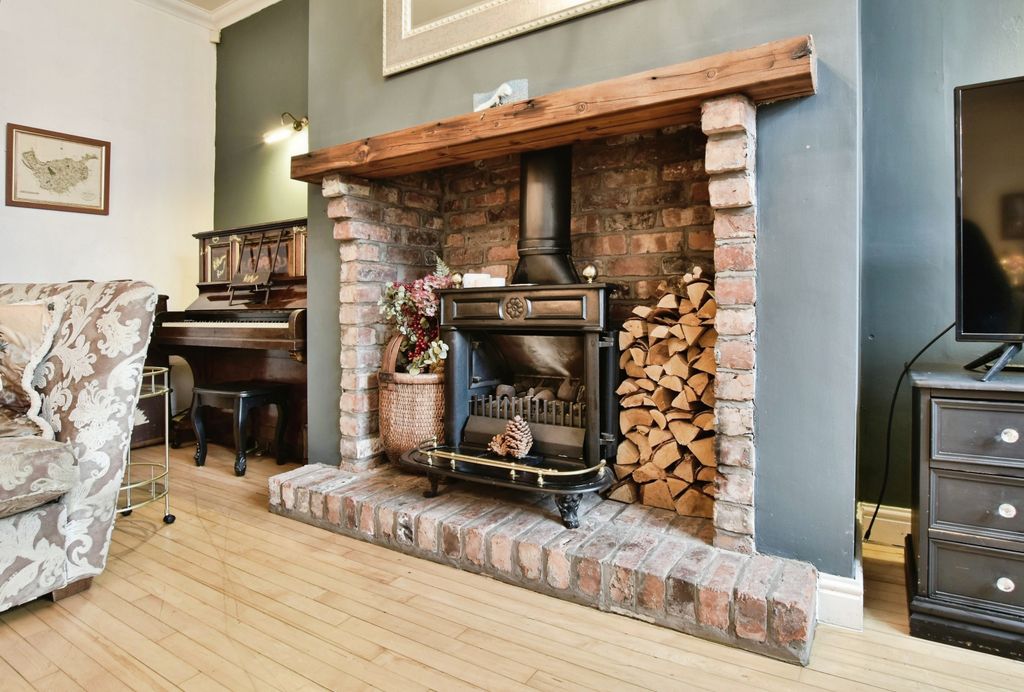 Additional image 5 of 4 bed mews for saleHartford Road, Davenham, Northwich CW9