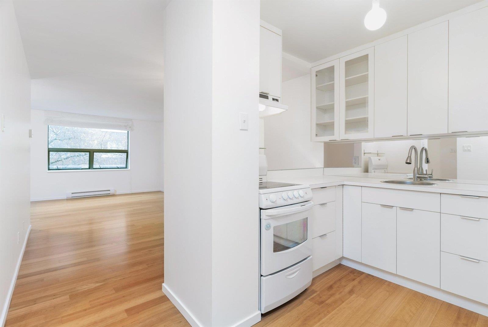 Additional image 3 of 301-1080 Broughton Street, Vancouver, BC, V6G 2A8