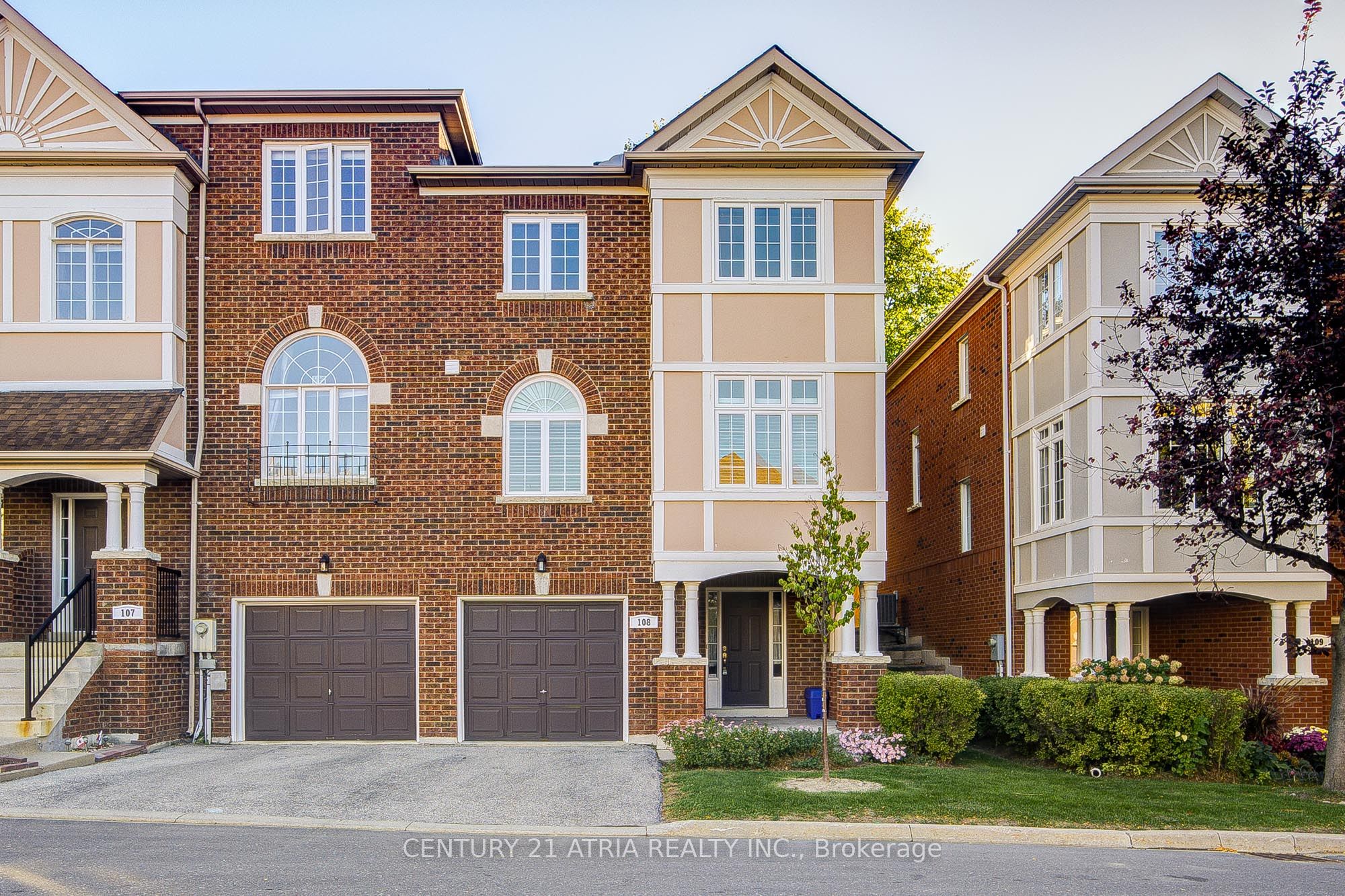 108-190 Harding Boulevard W, Richmond Hill, ON, L4C 0J9