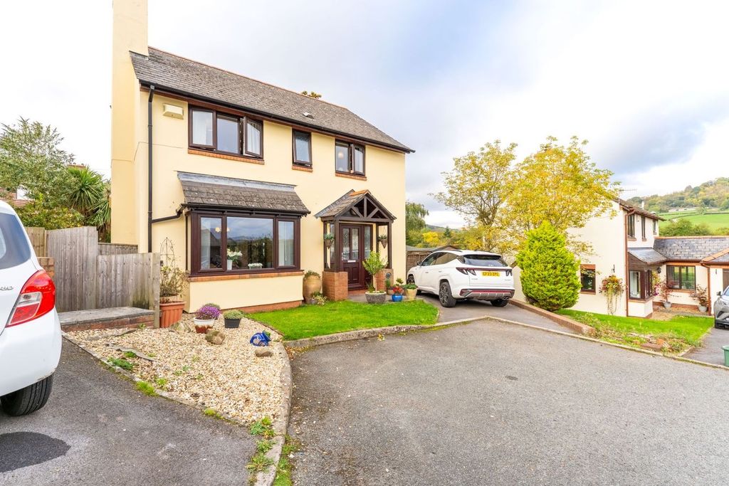 Additional image 4 of 4 bed detached house for saleChapel Grove, Llanvihangel Crucorney, Abergavenny NP7