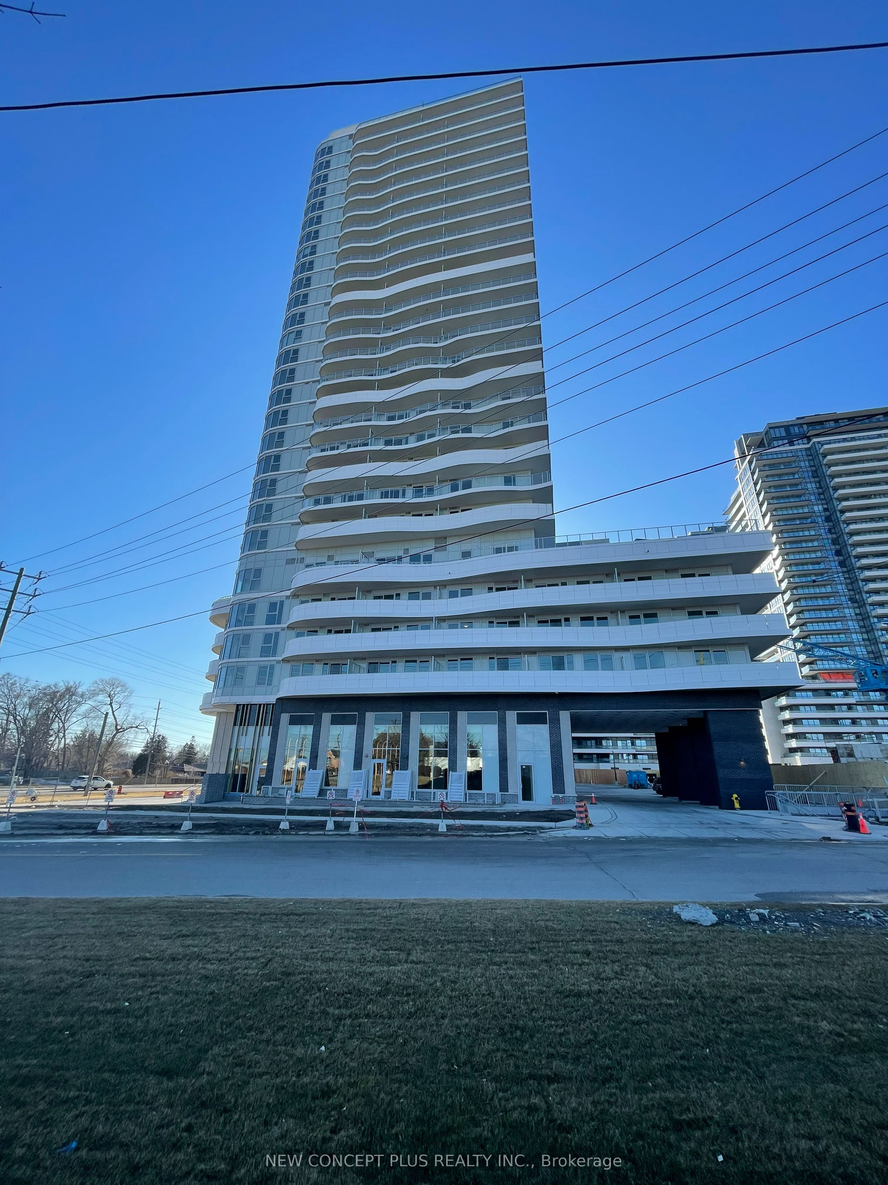 2102-1010 Sandy Beach Road, Pickering, ON, L1W 3V9