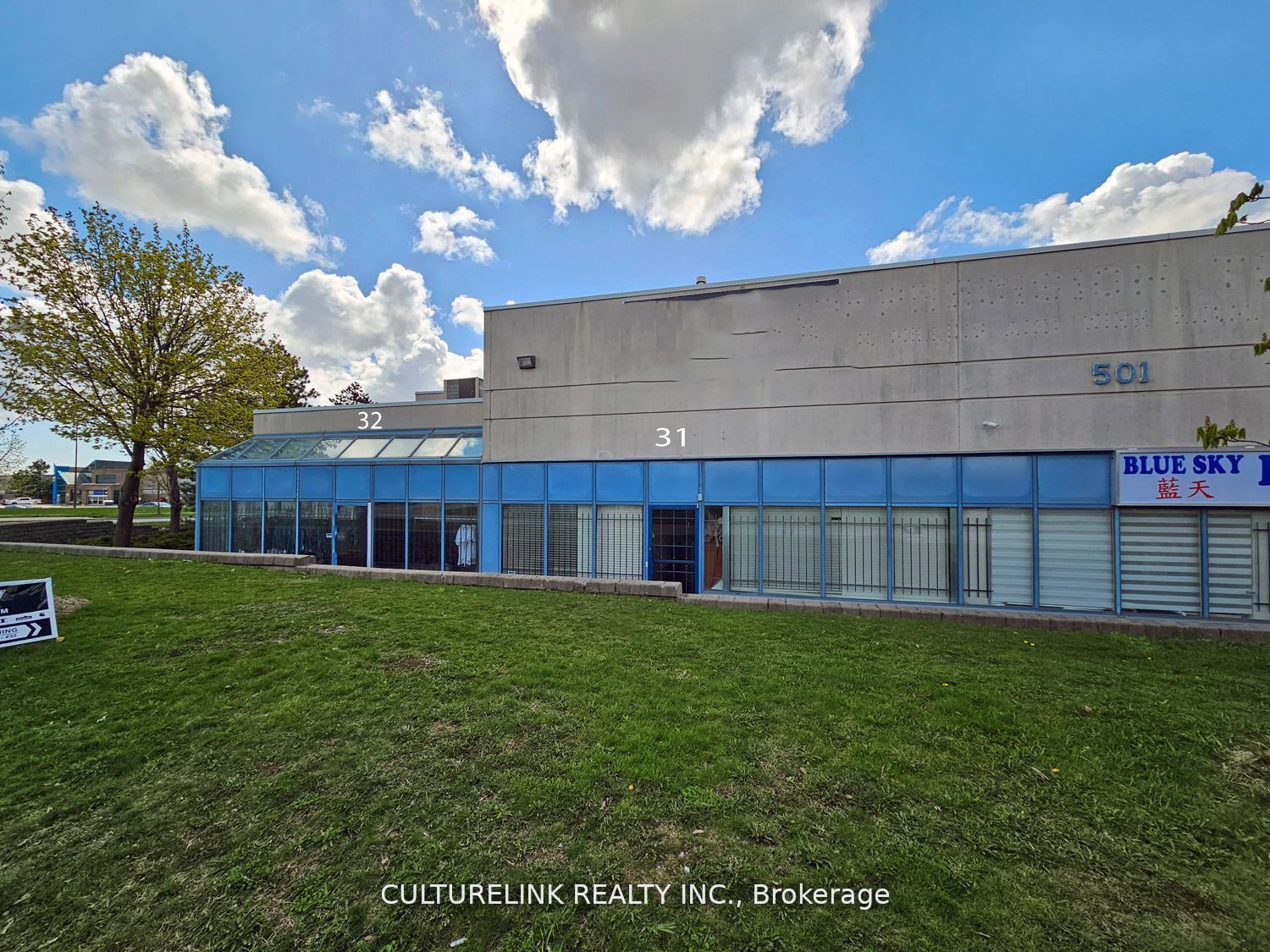 31 & 32-501 Passmore Avenue, Toronto, ON, M1V 5G4
