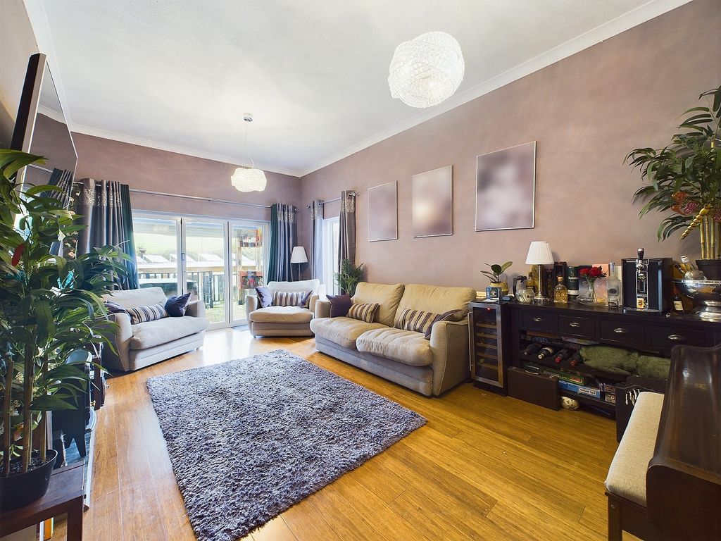 Additional image 3 of 4 bed detached house for saleBrooklyn Close, Rhiwbina, Cardiff. CF14