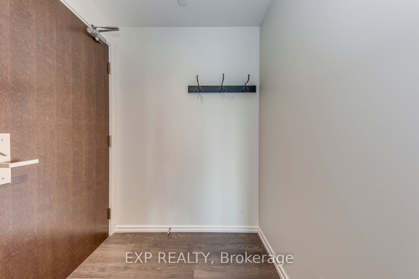 Additional image 5 of 4706-70 Temperance Street, Toronto, ON, M5H 0B1