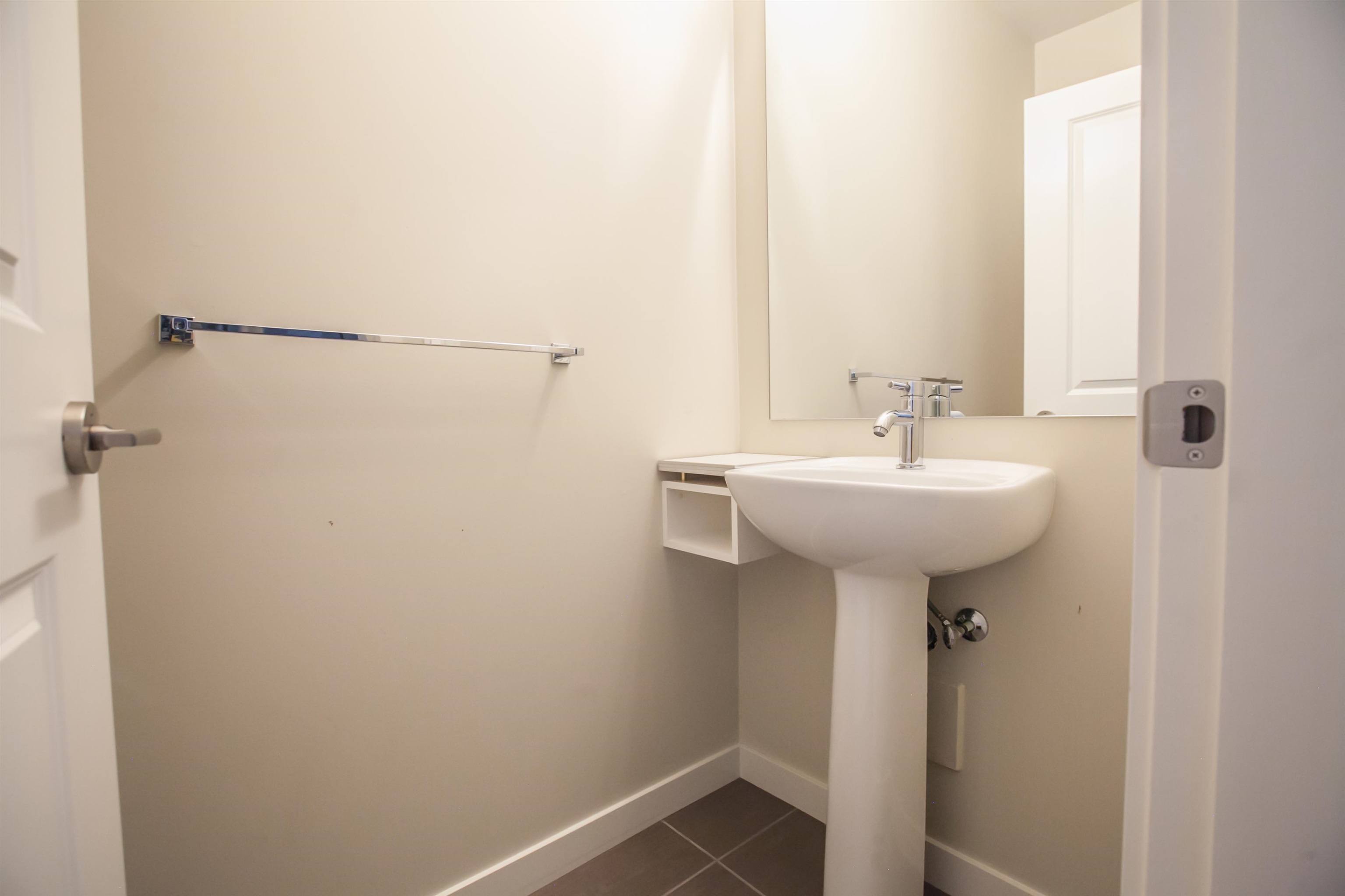 Additional image 5 of 2-8000 Bowcock Road, Richmond, BC, V6Y 1B9