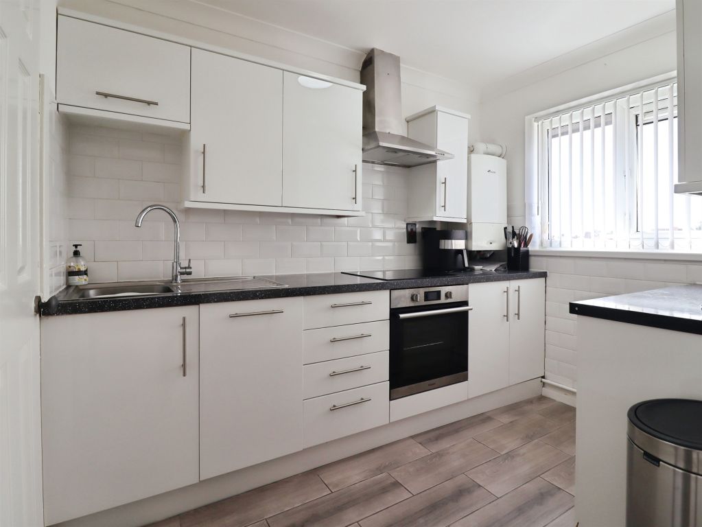 Additional image 6 of 2 bed flat for saleWentloog Road, Rumney, Cardiff CF3