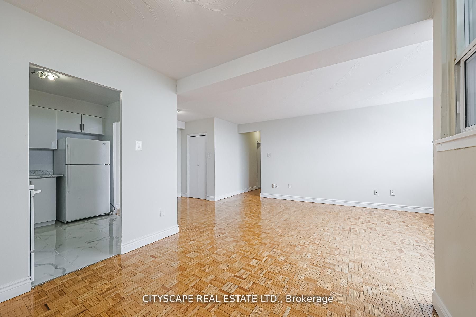 Additional image 6 of 207-1442 Lawrence Avenue, Toronto, ON, M6L 1B2