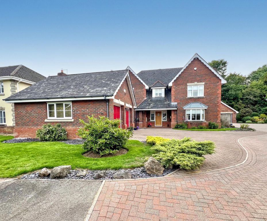 Additional image 37 of 4 bed detached house for saleOutstanding Family Home 8 Walnut Grove, Crick, Caldicot, Monmouthshire NP26