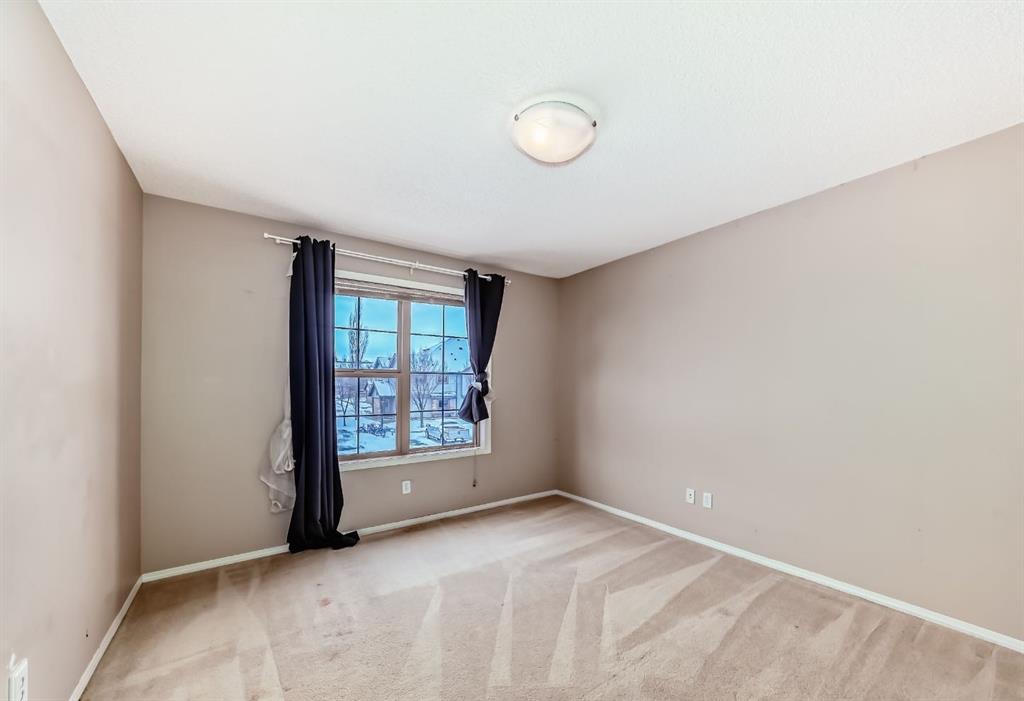 Additional image 6 of 205-27 Everridge Square SW, Calgary, AB, T2Y 5J7