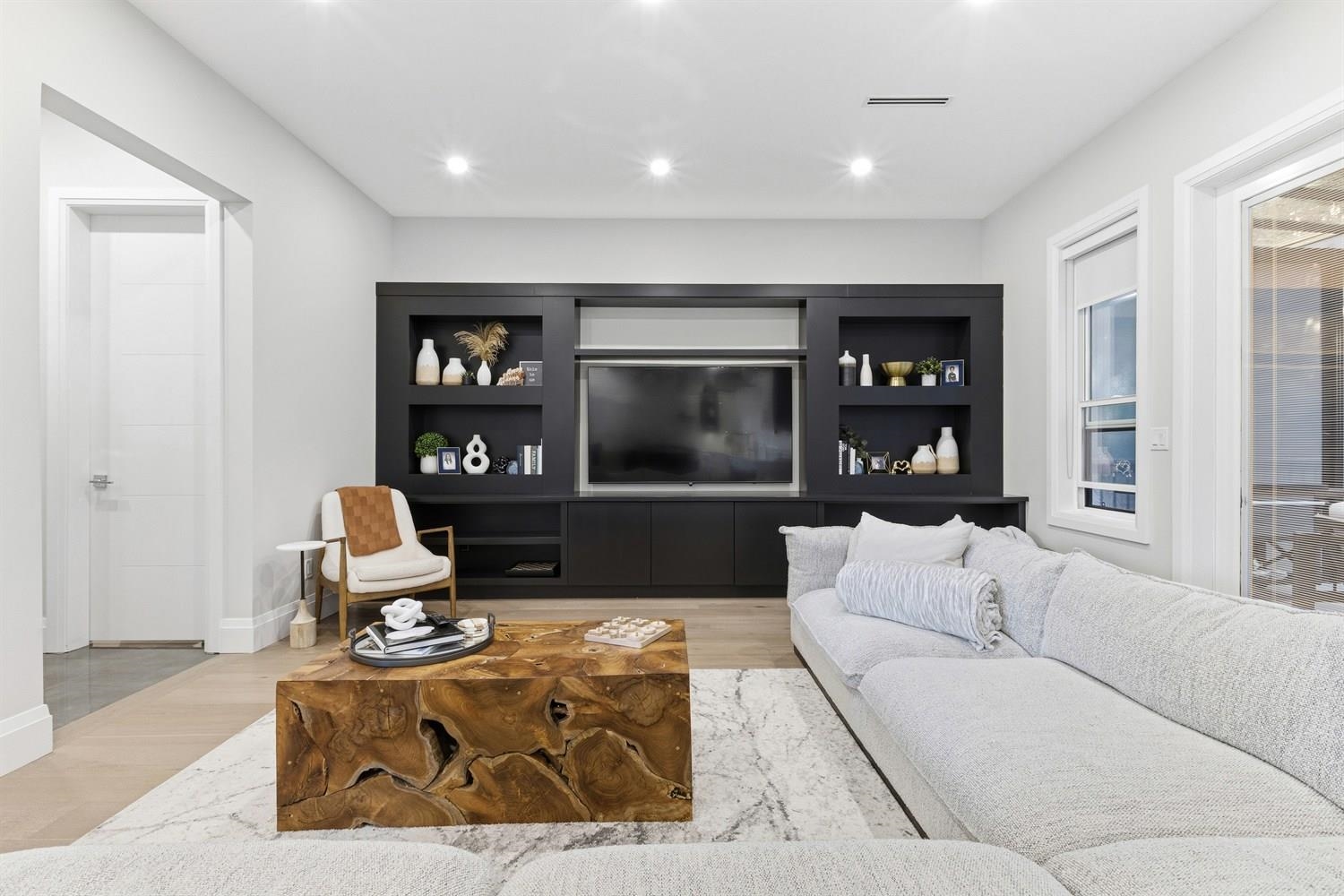 Additional image 3 of 4820 7a Avenue, Delta, BC, V4M 1R2