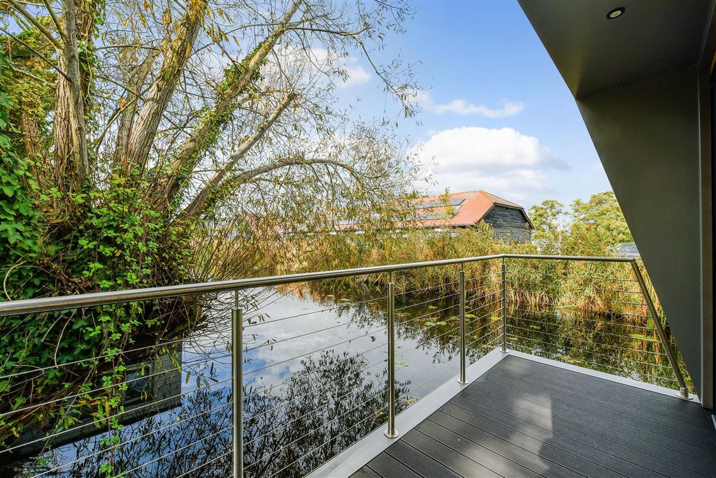 Additional image 5 of 2 bed houseboat for saleHouseboat Plot 16, Chichester Marina, Birdham, Chichester PO20