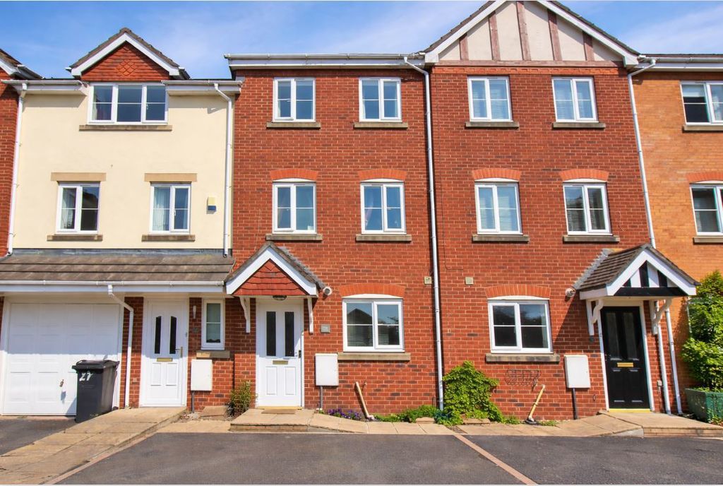 3 bed town house for saleChestnut Gardens, Thornton-Cleveleys FY5
